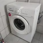 شقة ολόκληρο στην *