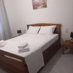 شقة ολόκληρο στην باترا