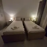 ολόκληρο στην Апартаменты Патра