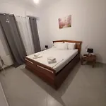 ολόκληρο στην * Патра