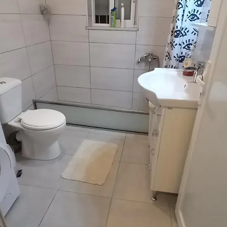 Διαμέρισμα ολόκληρο στην Πάτρα